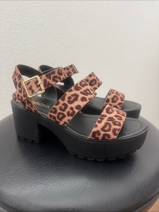 Soda Shoes - Soda Leopard-Print Strappy Platform Sandals in Brown and Black